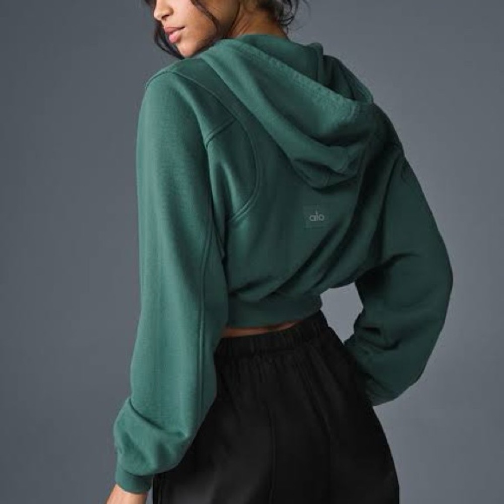 NWT Alo Sweet Escape Zip Up Hoodie in Winter Ivy